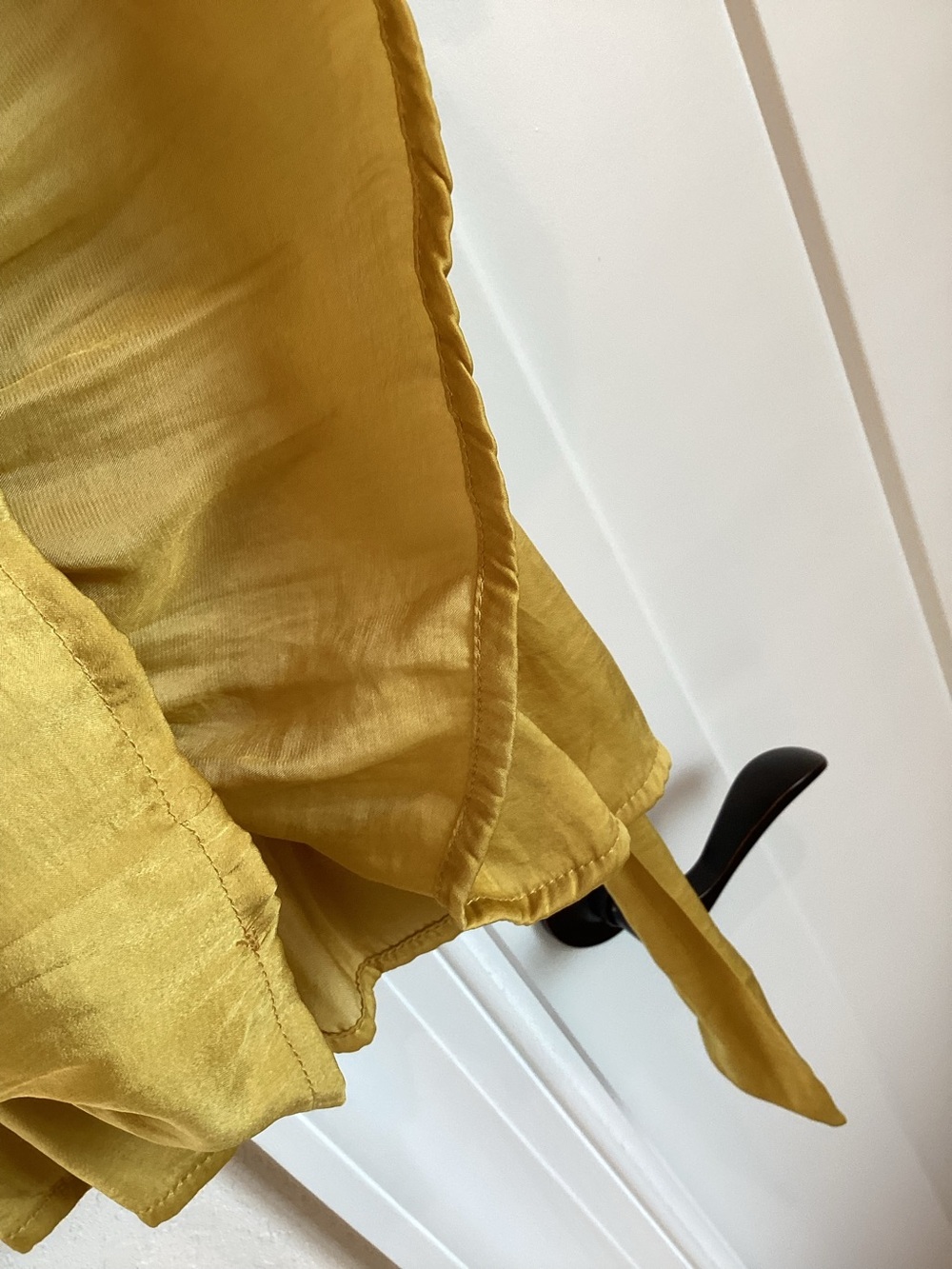 L Love Silky Short Sleeve V-Neck Blouse Tie Waist Faux Wrap New Golden Yellow - Picture 4 of 9
